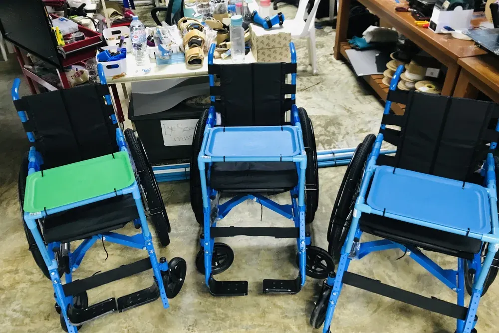 3D printed wheelchair-tray orthosis 3